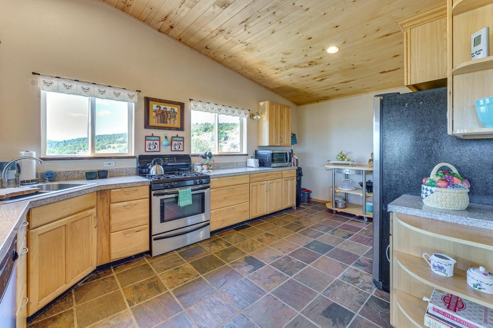 Walk to Lake: Scenic Southern Colorado Escape! House in Colorado