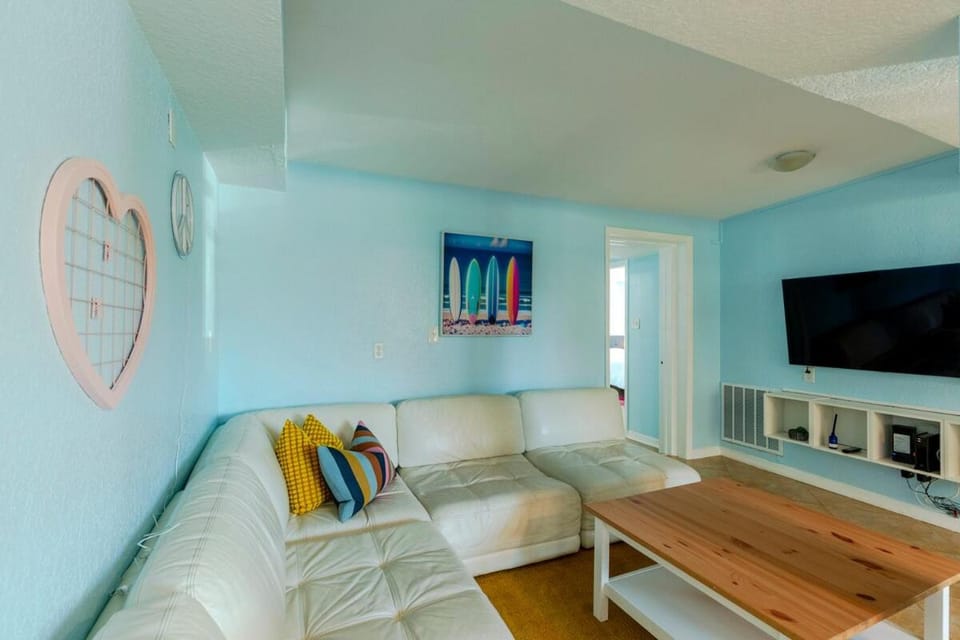 Relaxing home Mini-Golf-heated pool Apartment in Largo
