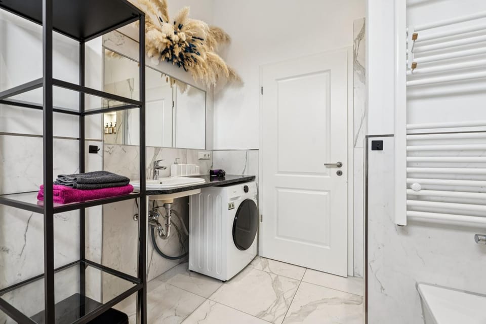 sea dreams l Design-Ferienwohnung #Octopus Seapearl - am Hauptbahnhof Schwerin Apartment in Schwerin