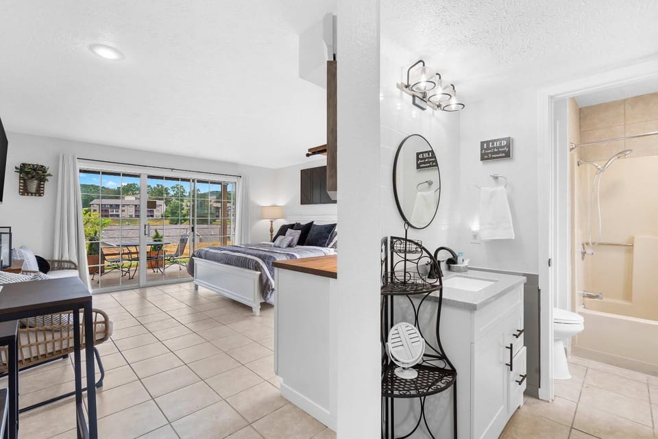 The Chic Retreat - Studio for 2 Apartment in Branson