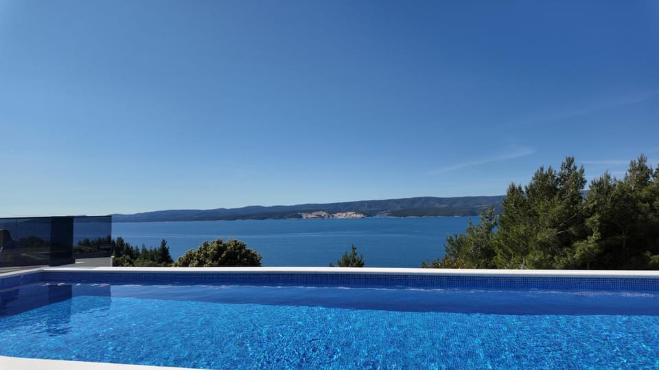 View (from property/room), Sea view, Sea view, Swimming pool