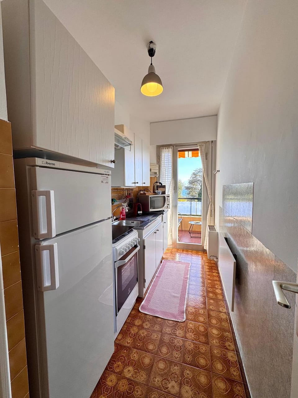 Kitchen or kitchenette, oven, stove, kitchen