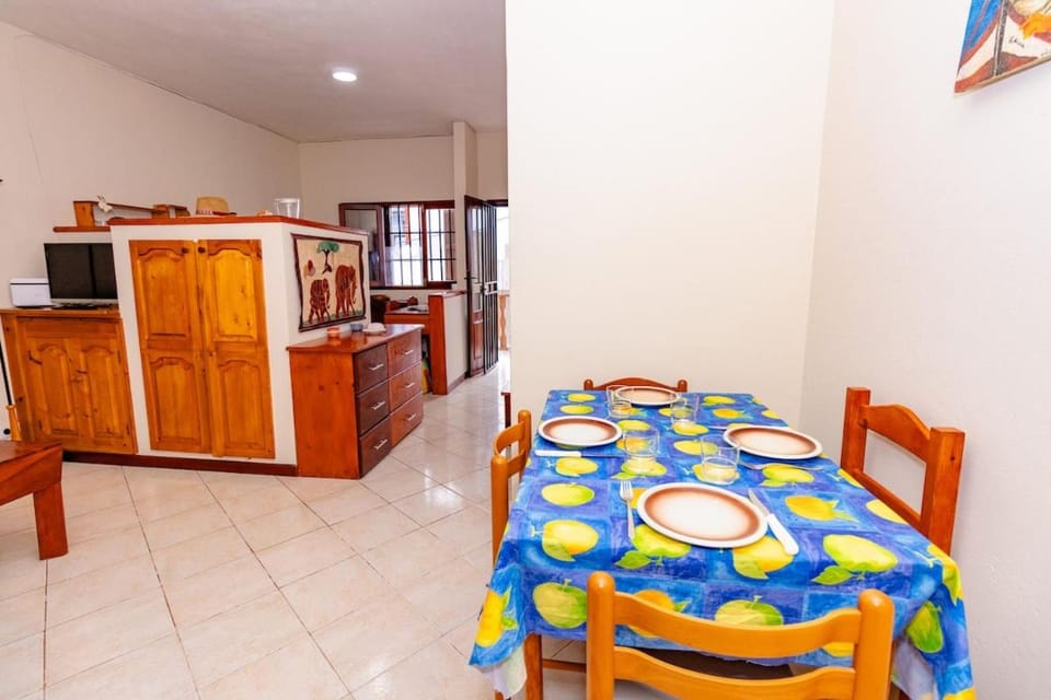 T1 Económico no Centro - Equipado - 5min da Praia Apartment in Santa Maria