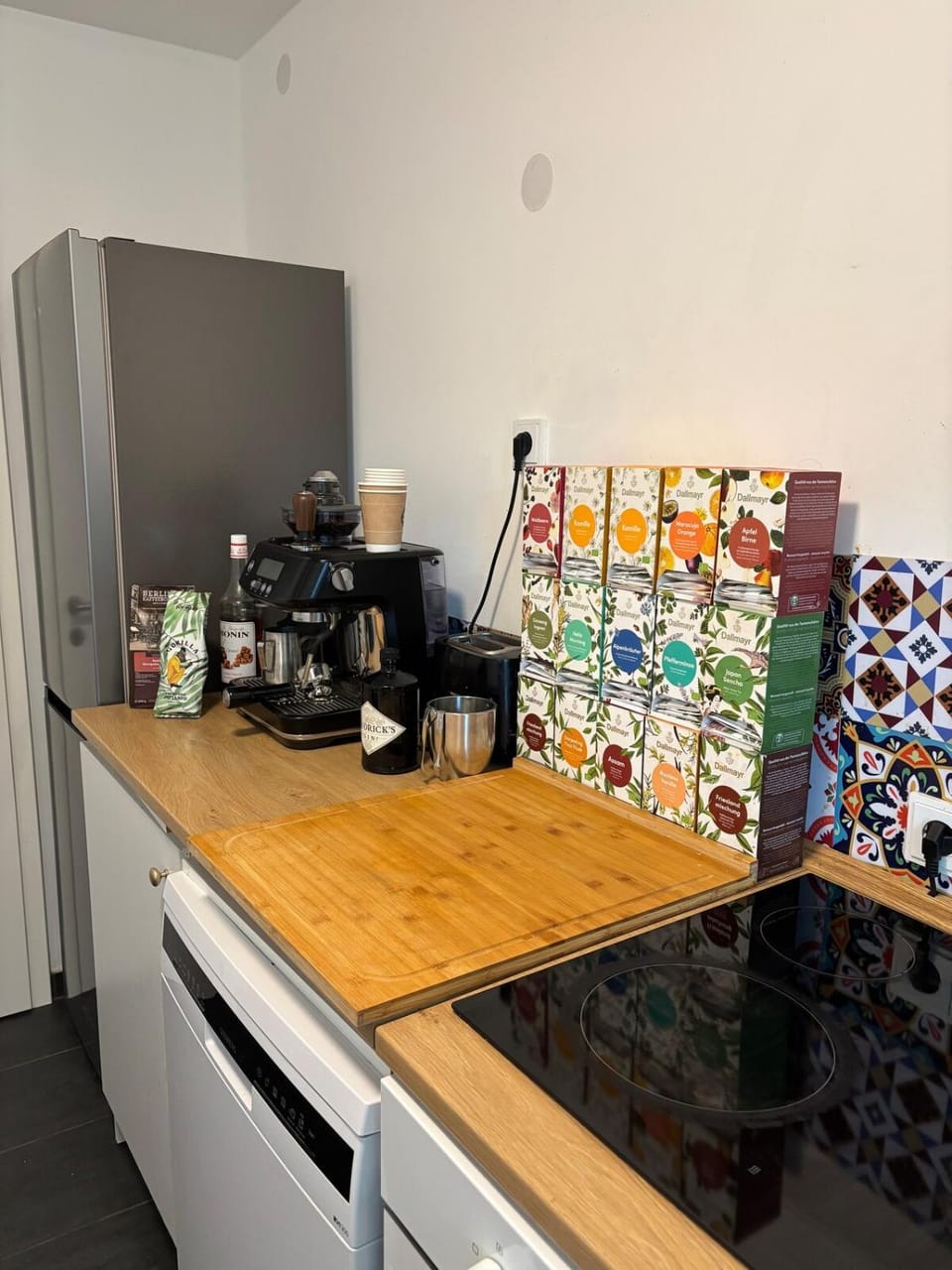 Coffee/tea facilities, Kitchen or kitchenette, toaster