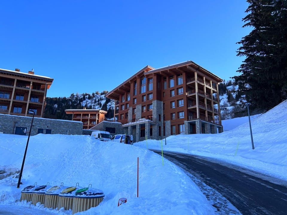Property building, Day, Natural landscape, Winter