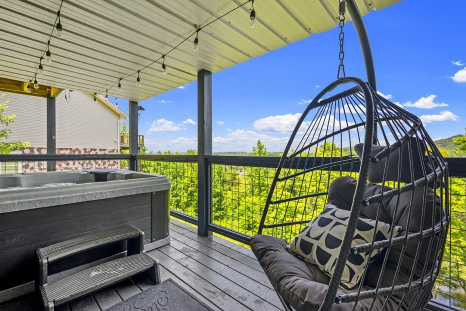 Natural landscape, View (from property/room)