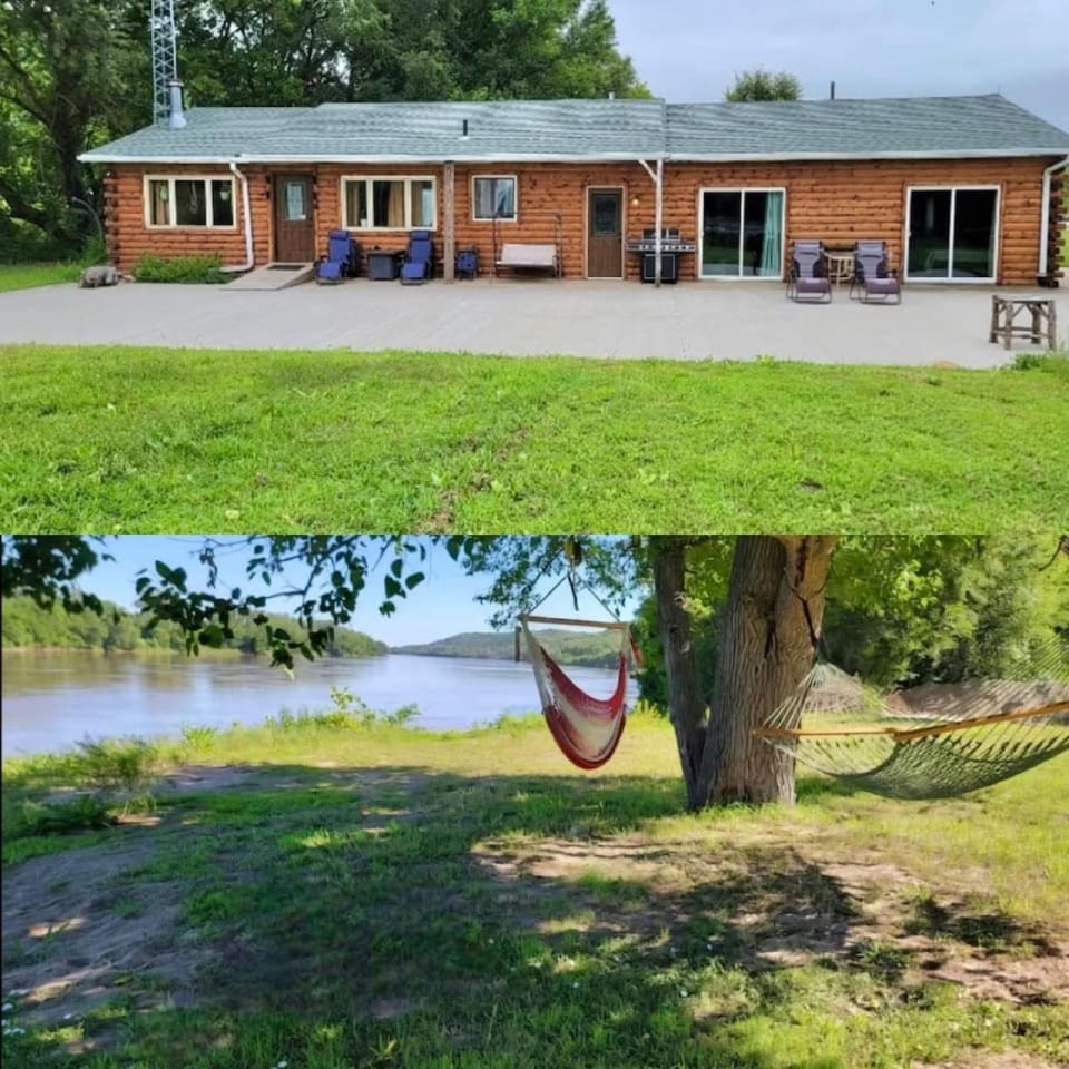 Waterfront 2 Bdrm Cabin with Best Sunset View and Huge Yard Cabin in Saint Joseph