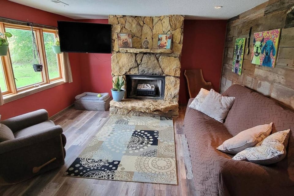 Waterfront 2 Bdrm Cabin with Best Sunset View and Huge Yard Cabin in Saint Joseph