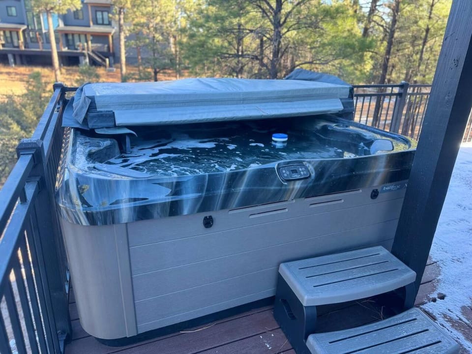 Natural landscape, Hot Tub, Hot Tub