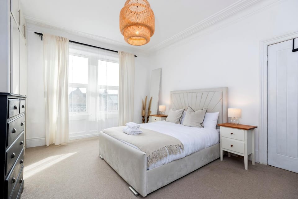 TV and multimedia, Bedroom