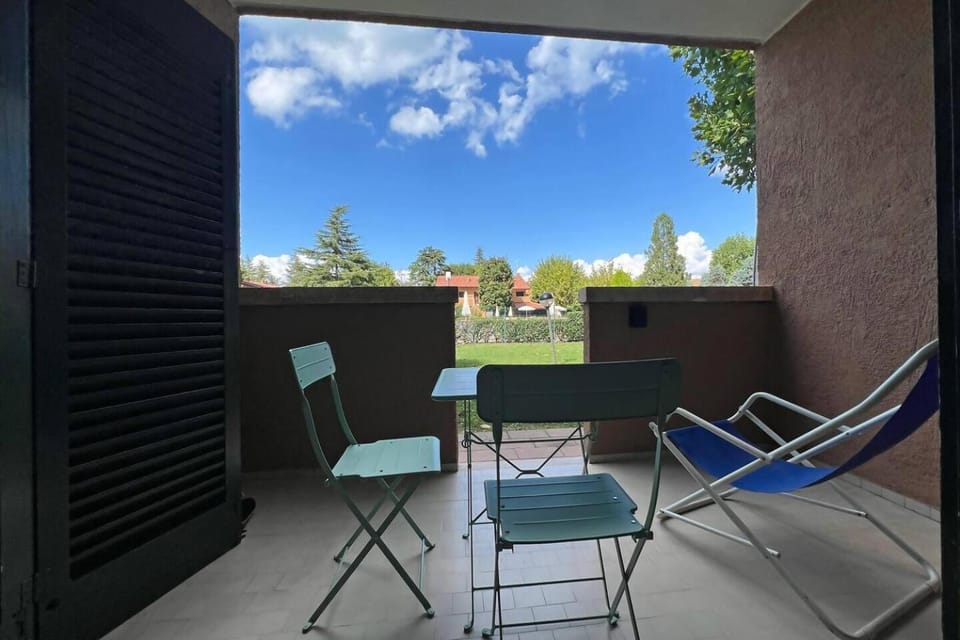 Day, View (from property/room), Balcony/Terrace, Dining area