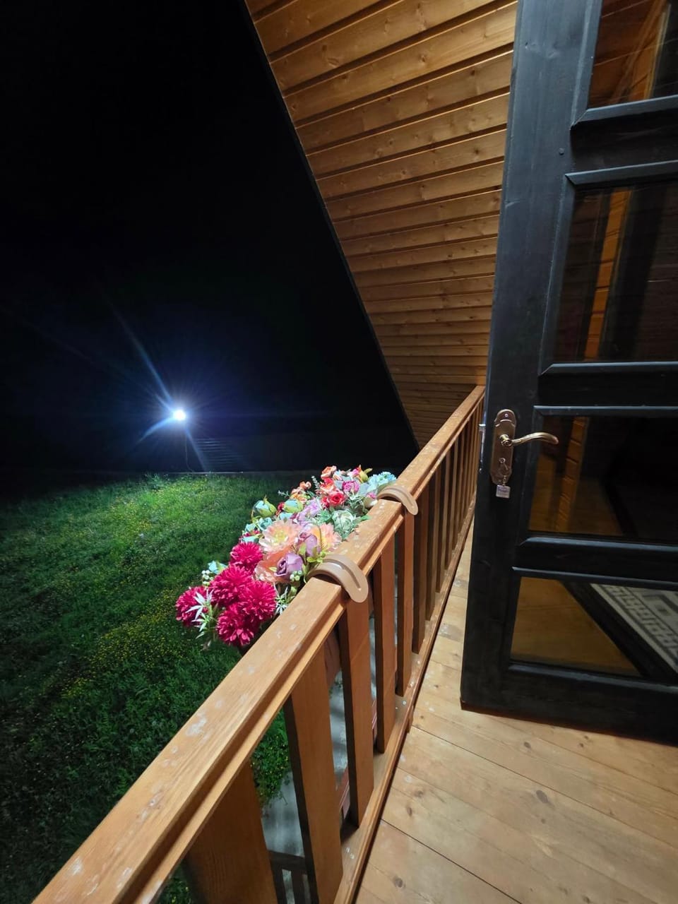 Night, View (from property/room), Balcony/Terrace, Balcony/Terrace, Garden view