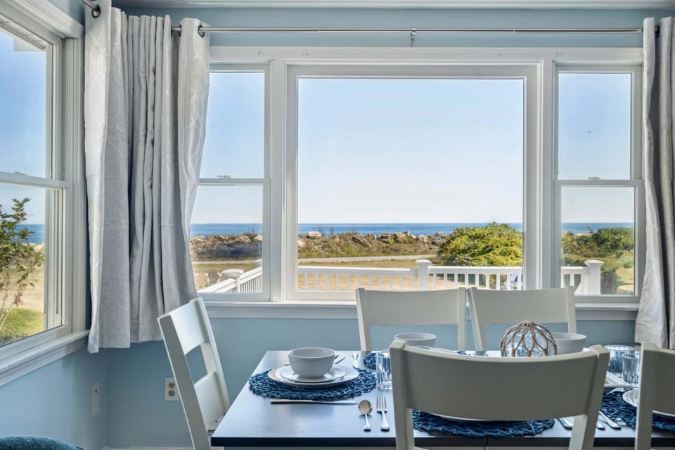 Coastal Bliss Apartment in Rye