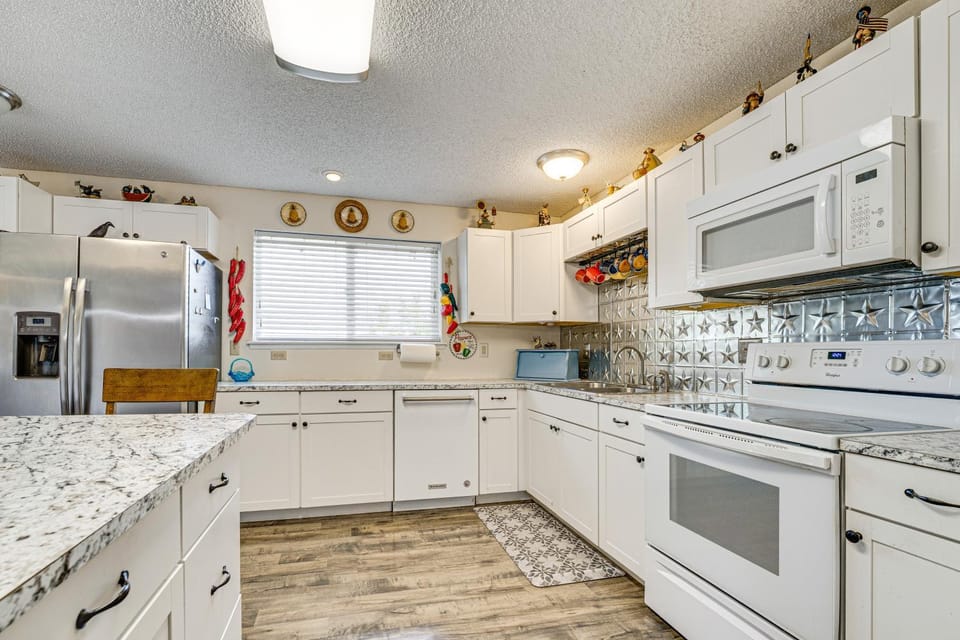 Hike & Explore: Retreat w/ Scenic Views in Selah! House in Washington