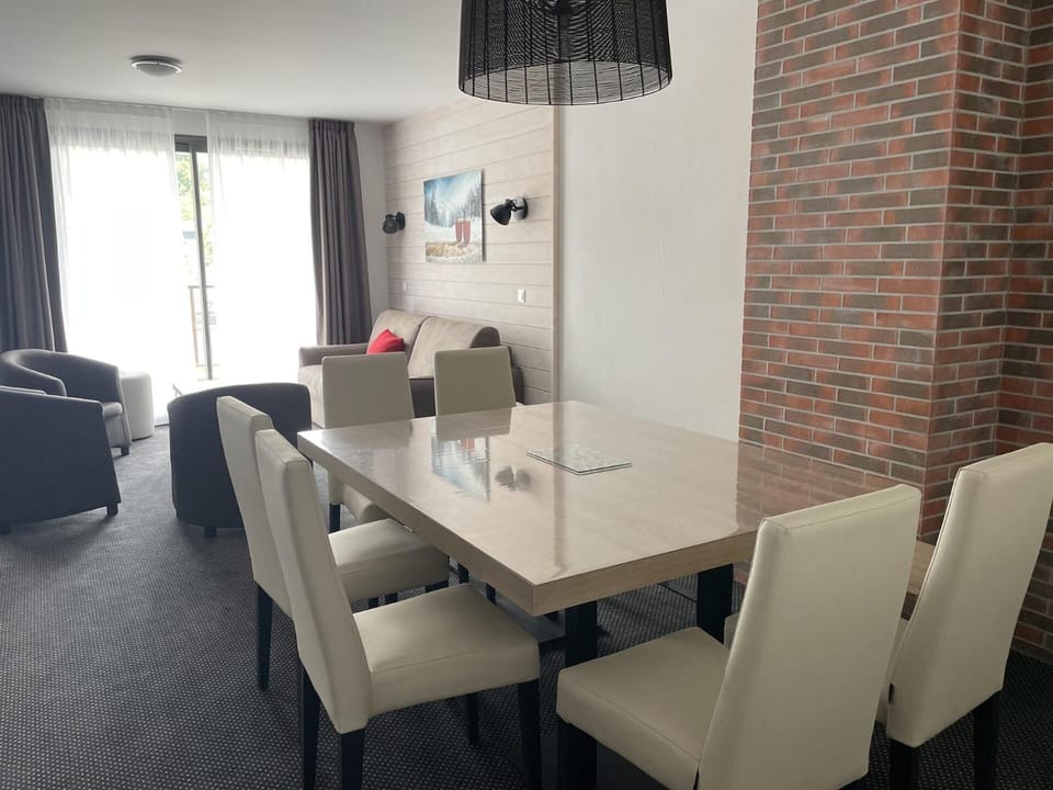 Résidence Le Portillo - Piscine - 2 Pièces pour 8 Personnes MAE-6093 Apartment in Nouvelle-Aquitaine