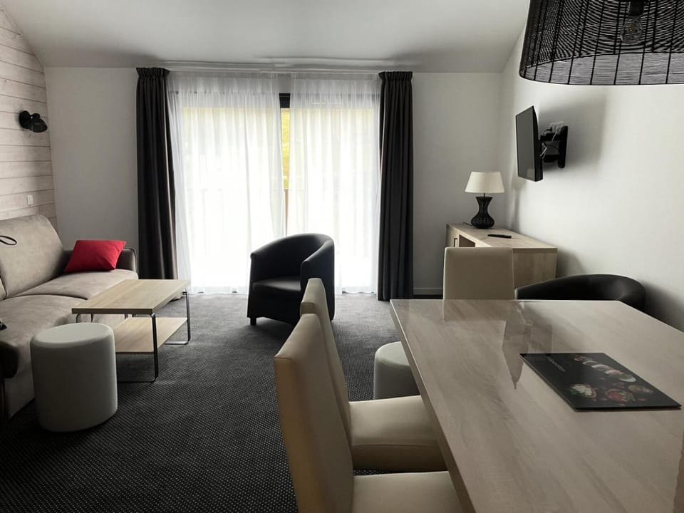 Résidence Le Portillo - Piscine - 2 Pièces pour 8 Personnes MAE-6133 Apartment in Nouvelle-Aquitaine