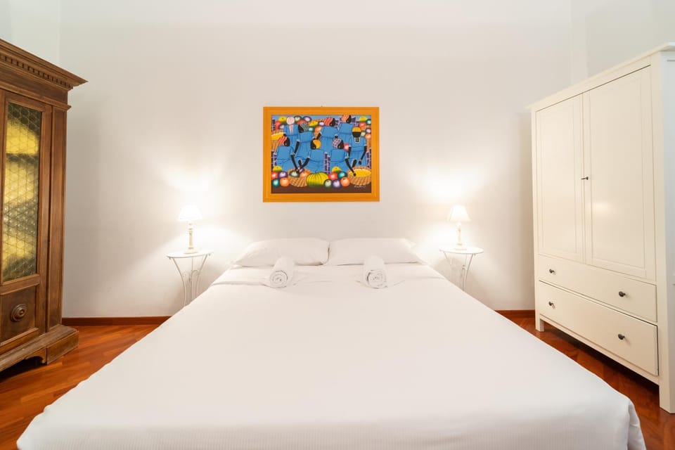 Zamboni Suite Apartment in Bologna