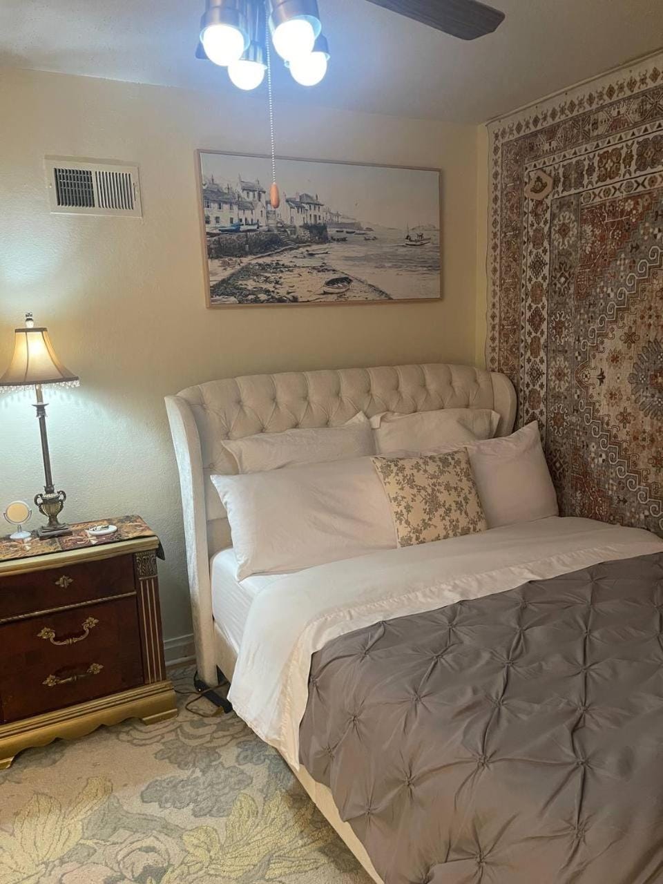 Bed, Bedroom