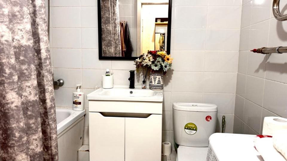 Toilet, Bathroom