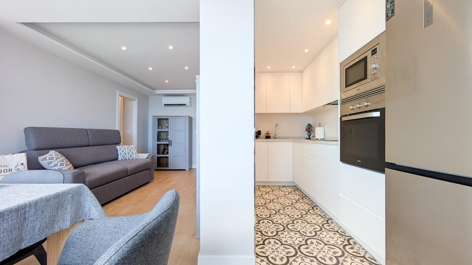 Kitchen or kitchenette, Living room