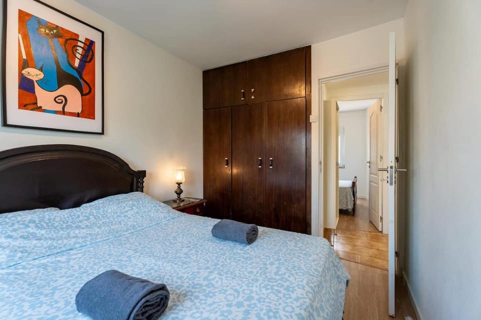 Olivais 2BR - Metro & Airport by Perfect Getaway Apartment in Lisbon