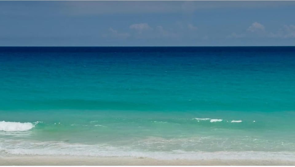 CASA NAMI- Cancún Beachside Suites Apartment hotel in Cancun
