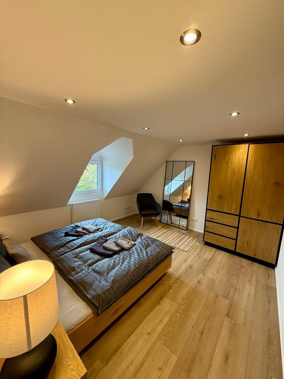 Bed, Bedroom, wardrobe