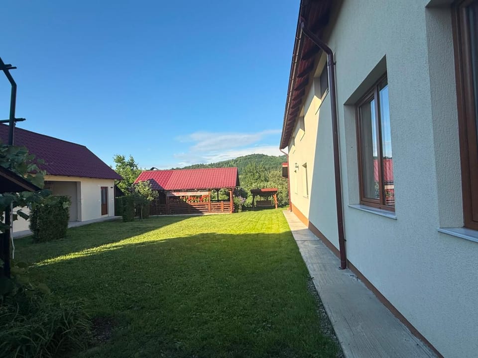 Pensiunea Popan Bed and Breakfast in Romania