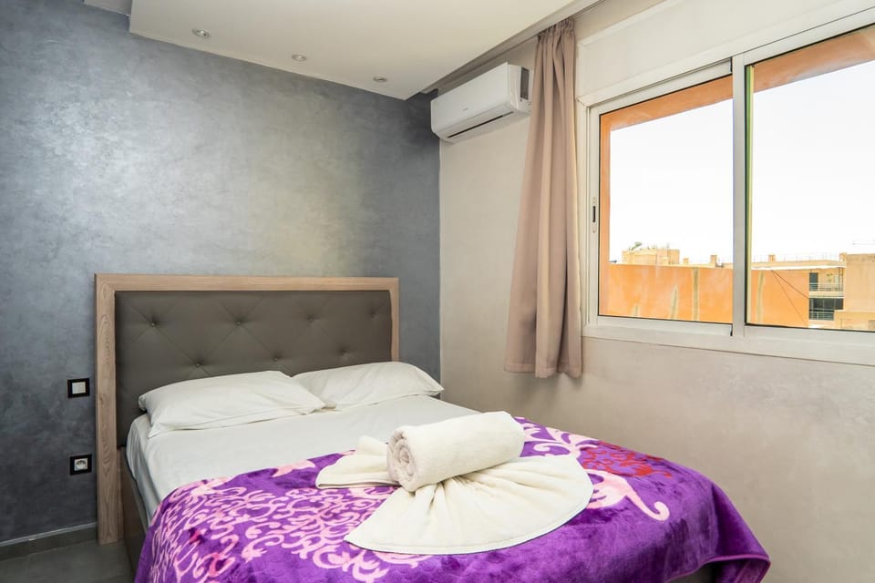 Bed, Photo of the whole room, Bedroom, towels, air conditioner