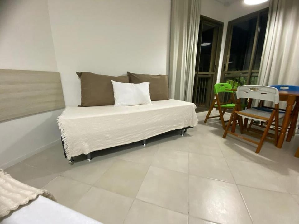 Bed, Dining area, Bedroom