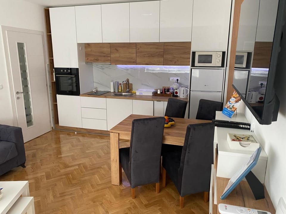 Apartman Sunny, Vrnjacka Banja Apartment in Serbia