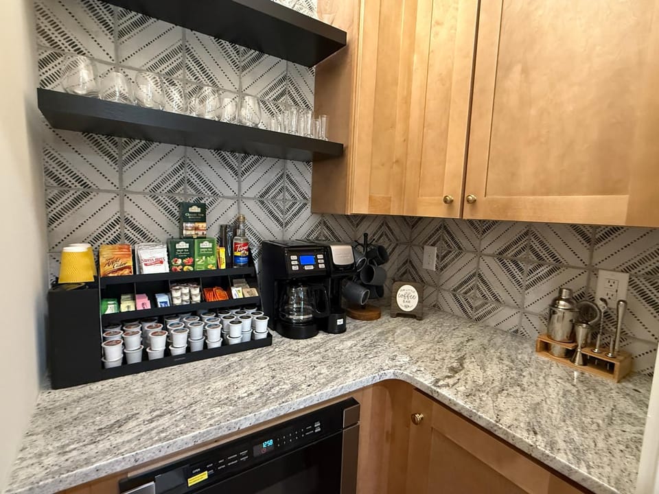 Coffee/tea facilities
