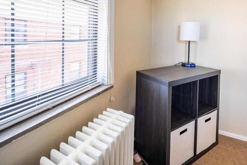 Pet-Friendly Serenity Spot on Dorthy Lane Apartment in Kettering