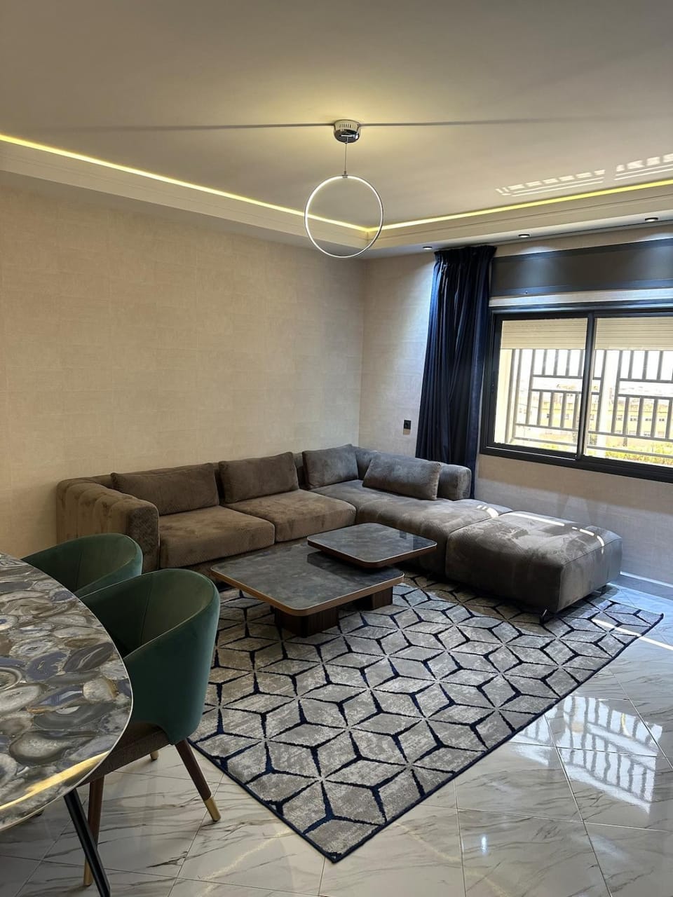 Living room, Seating area