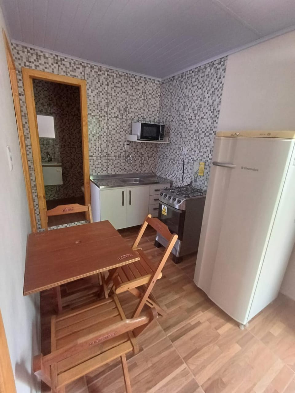 Apartamento confortável próximo ao HCPA Apartment in Porto Alegre