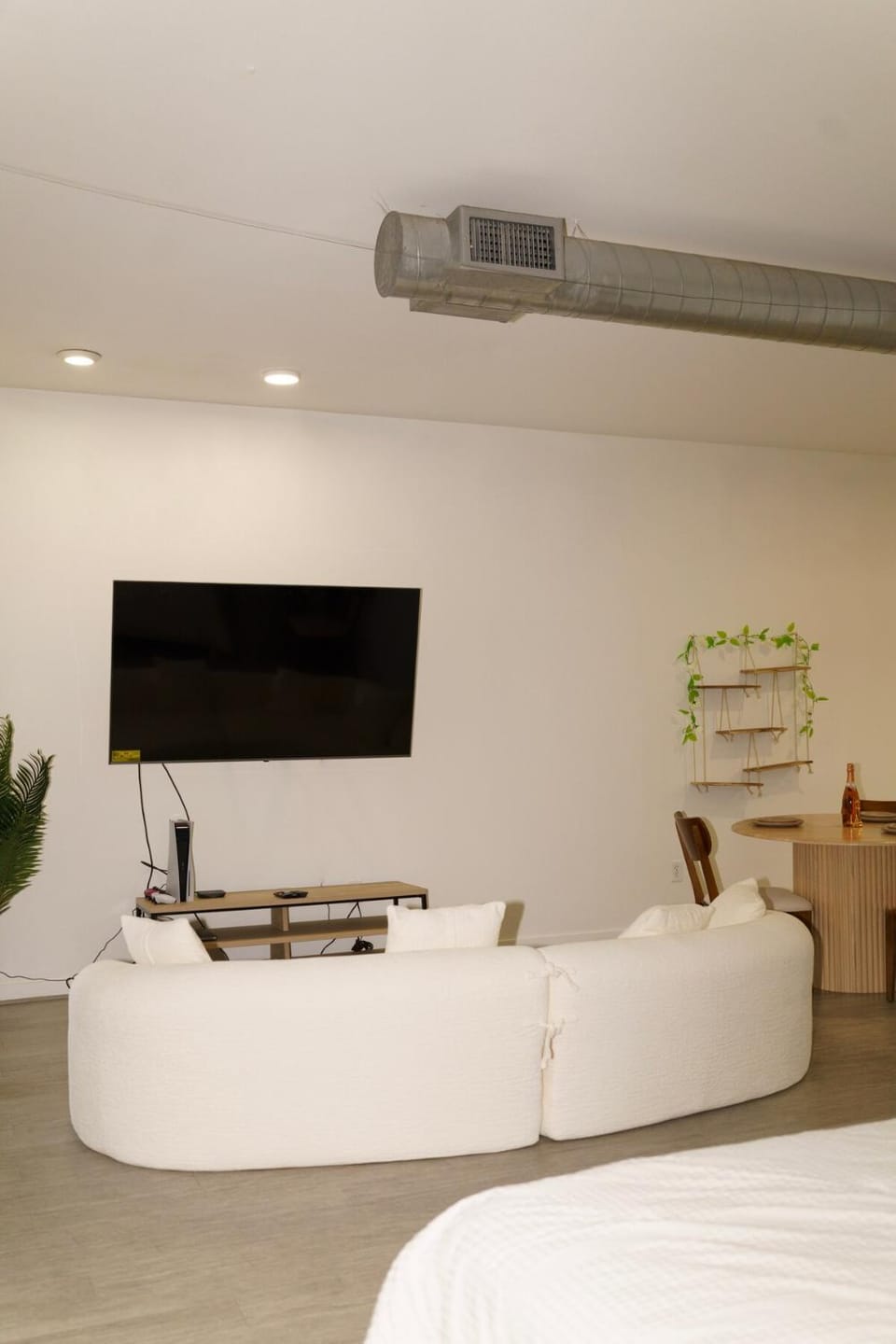 Communal lounge/ TV room, TV and multimedia, Living room, Photo of the whole room, Seating area, Evening entertainment