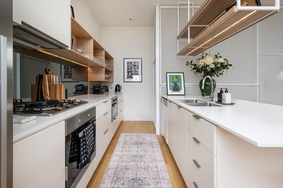 Gallery on Barry Apartment in Melbourne