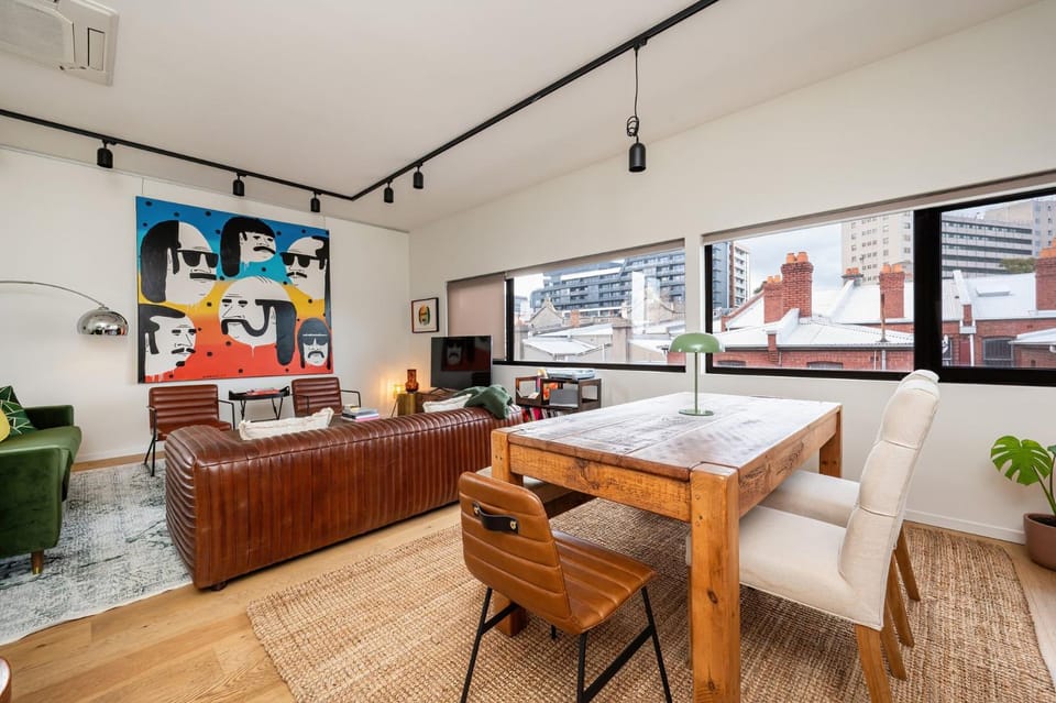 Gallery on Barry Apartment in Melbourne
