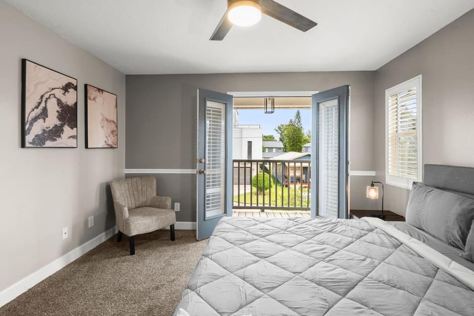 Patio, Bed, View (from property/room), Balcony/Terrace, Photo of the whole room, Bedroom