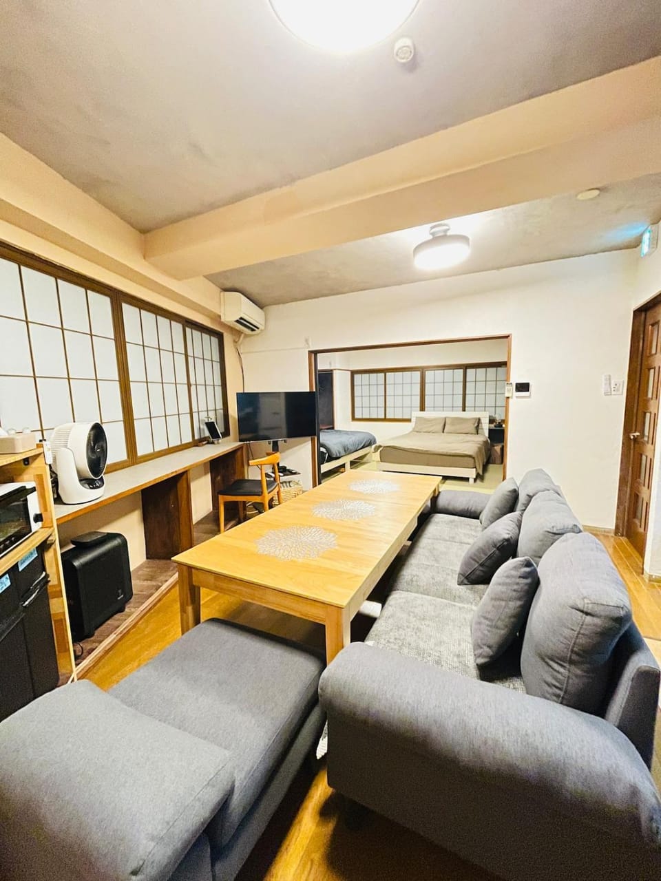 Communal lounge/ TV room, Living room