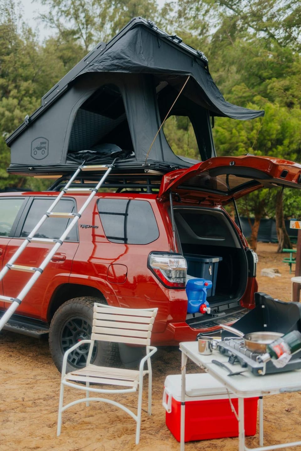 Island Sunrise Rooftop Camper fully equipped SUV Campground/ 
RV Resort in Anahola