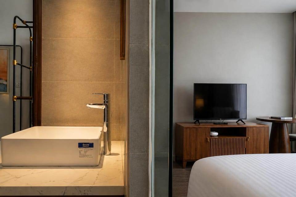 Bathroom, Bedroom