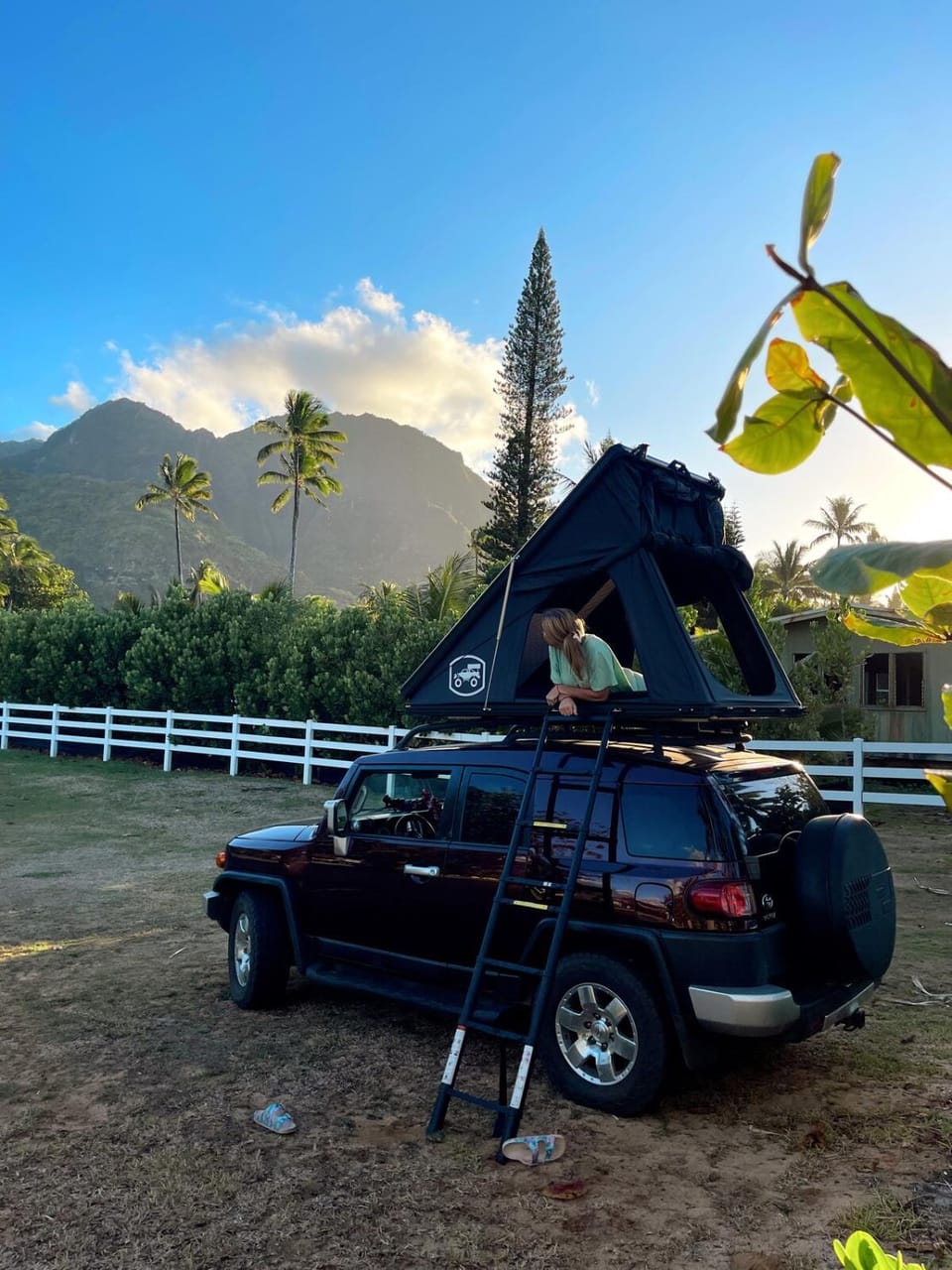 Island Style Rooftop Camper fully equipped Fj Cruiser Campground/ 
RV Resort in Anahola