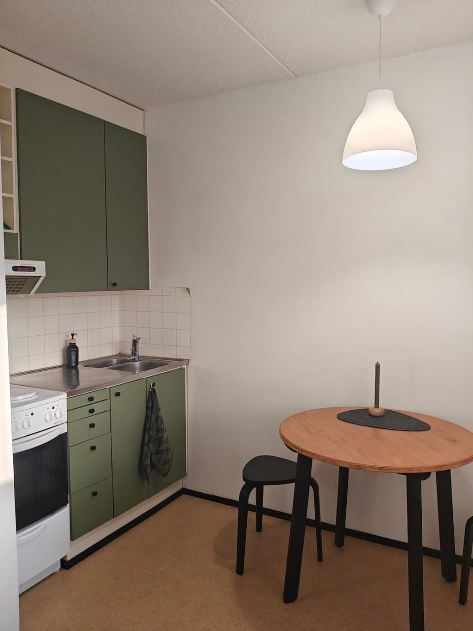 Kotoisa yksiö lähellä palveluita Apartment in Finland