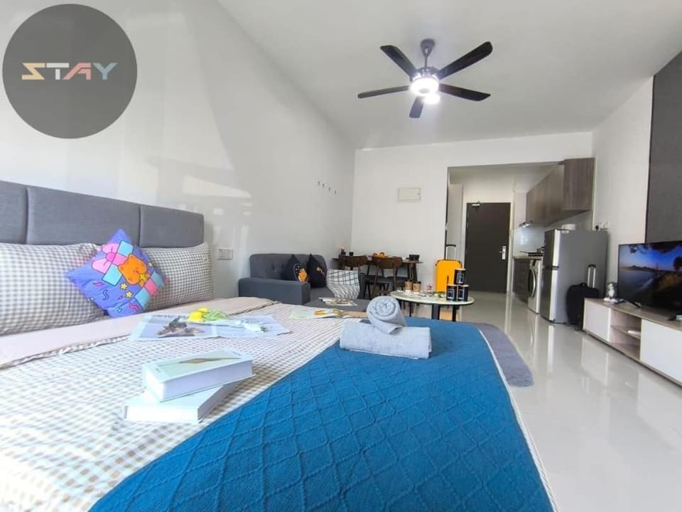 Central Park Comfort Couple Studio Netflix BySTAY Apartment in Johor Bahru