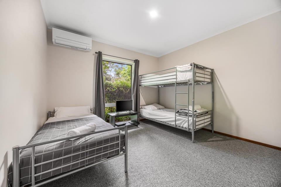 Bed, Bedroom, bunk bed, wardrobe, air conditioner