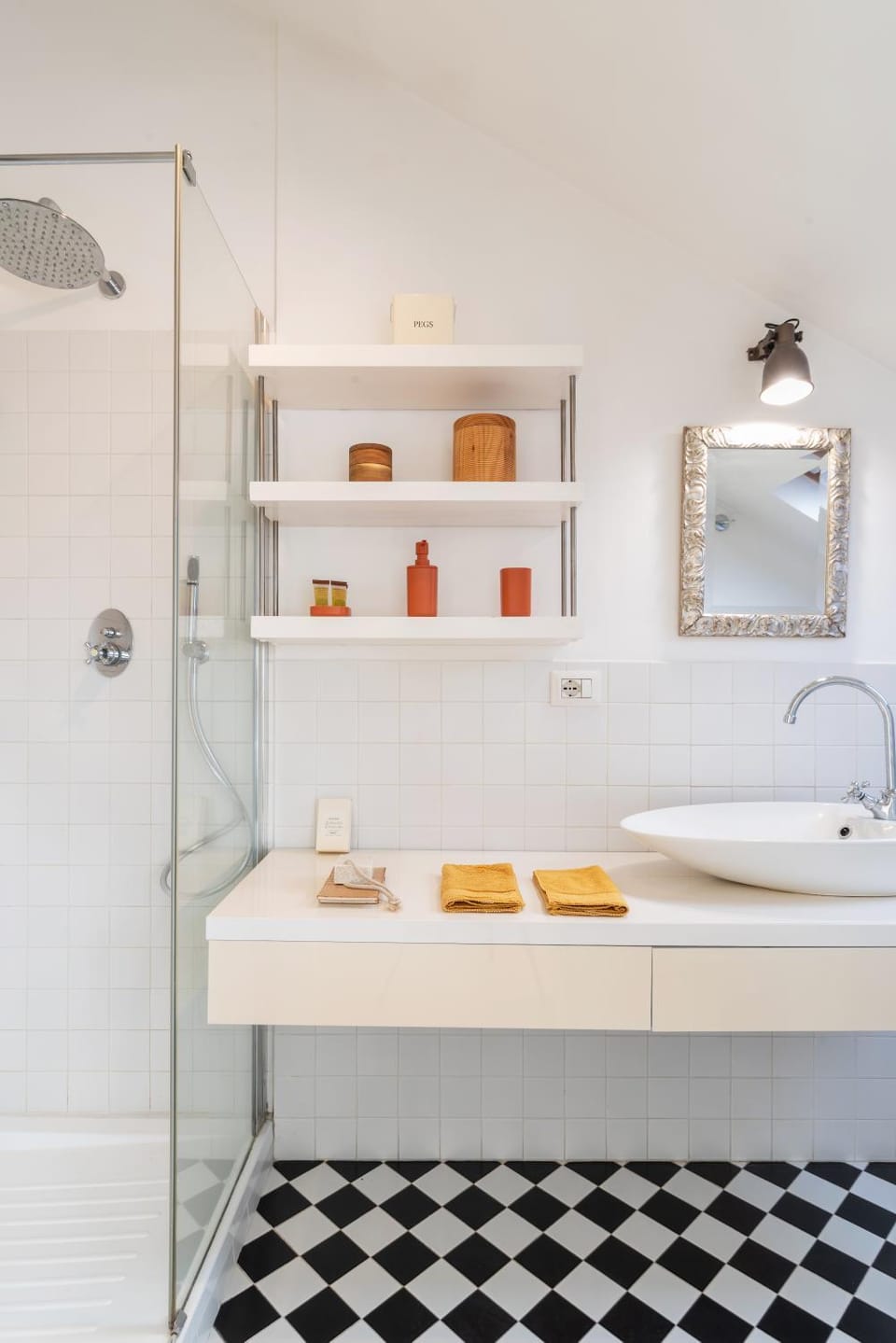 Alessi Flexyrent studio WiFi AC Apartment in Milan