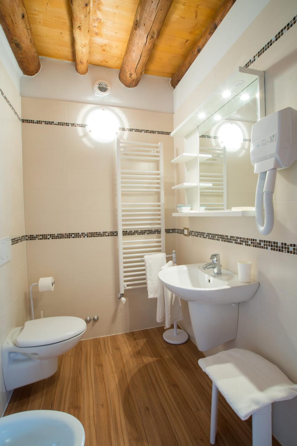 Shower, Bathroom, Photo of the whole room, Decorative detail