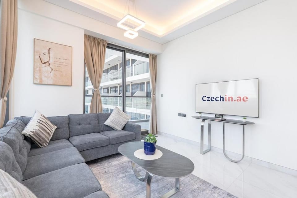Elegant 2BR Apartment Private Pool by Czechin Apartment in Dubai