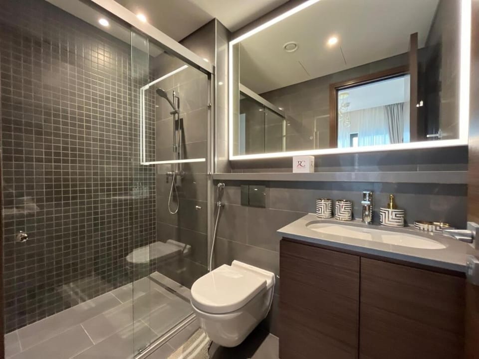 The Crest Sobha Hartland Apartment in Dubai